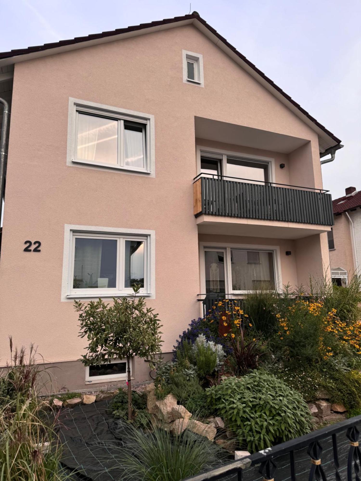 Helle Und Gemuetliche Ferienwohnung In لورش المظهر الخارجي الصورة
